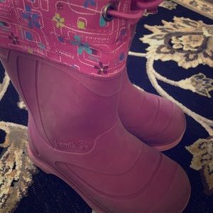 Kids kamik boots